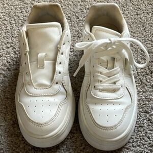 ARA Kids Sneakers – Size 32 (White Platform)